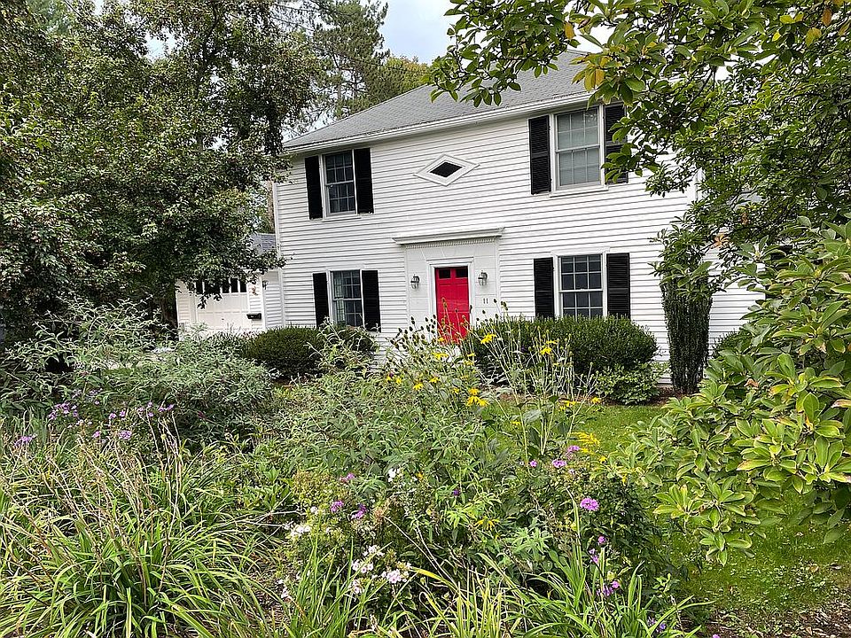 2nd image of 11 Faculty Rd