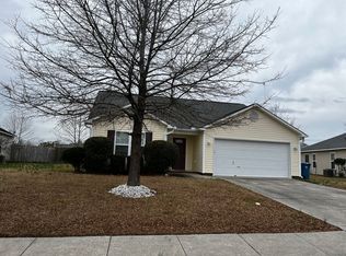 2818 Walter Dr, New Bern, NC 28562