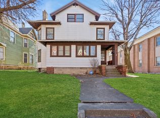 222 S 2nd St, Rockford, IL 61104