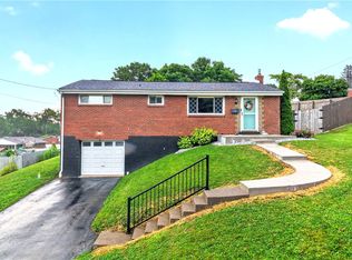 12 Corbett Ave, Irwin, PA 15642