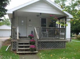 1414 S East St, Bloomington, IL 61701