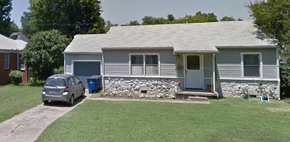 2 bed, 1220 sqft, $1,600 — Photo 1