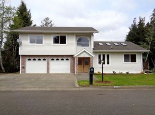 674 Evergreen Loop, Reedsport, OR 97467