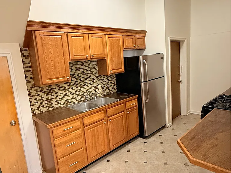 2901 Rutland Ave — Photo 11