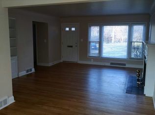 36695 Woodward Ave, Birmingham, MI 48009