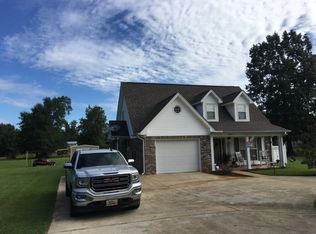 1487 Maple Rd, Nettleton, MS 38858