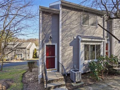60 Padanaram Road #H41, Danbury, CT, 06811