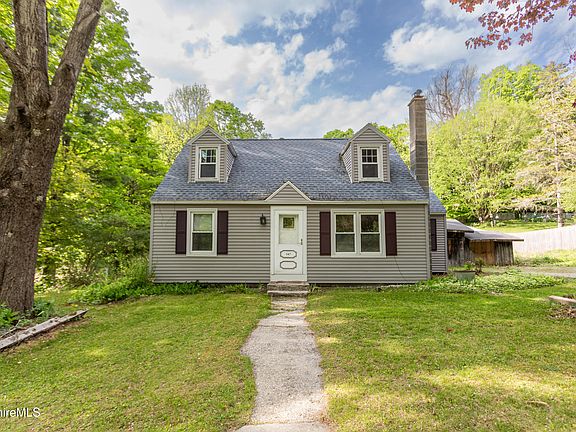 2nd image of 347 Maple St