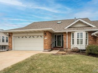 857 Braefield Ct, Chesterfield, MO 63017
