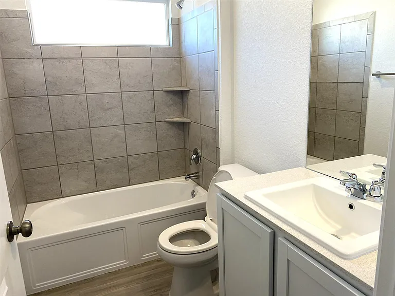 220 Hummingbird Flight Dr — Photo 25