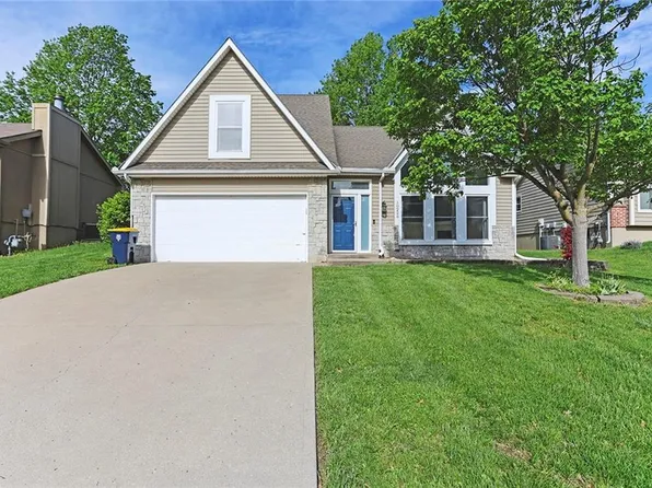 10226 N Baltimore Ave, Kansas City, MO 64155