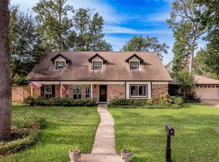 220 Elmwood St, Huntsville, TX 77320