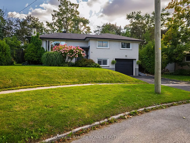 11 Pratt Rd — Photo 3