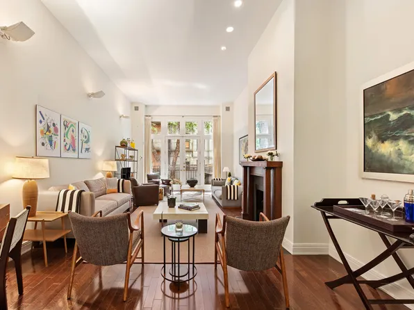 164 East 91st Street image 2 of 13