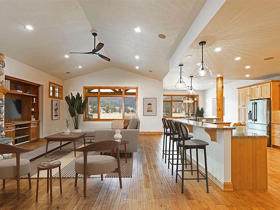 5th image of 5401 Canyon River Rd