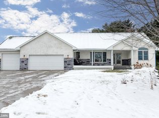 170 Evergreen Dr, Somerset, WI 54025