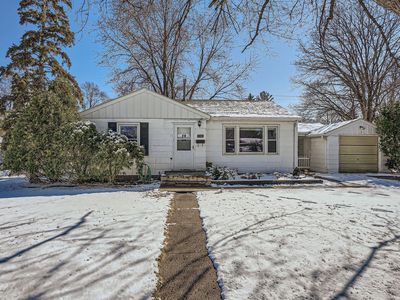 8305 Nicollet Ave S, Bloomington, MN, 55420