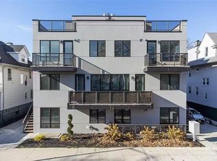 8794 17th Ave #101, Brooklyn, NY