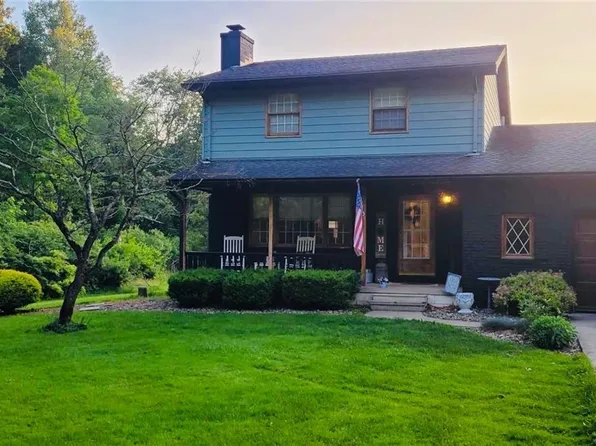 2929 Orangeville Rd, Masury, OH 44438