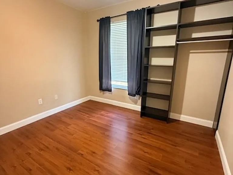 4351 Ellinwood Blvd — Photo 18