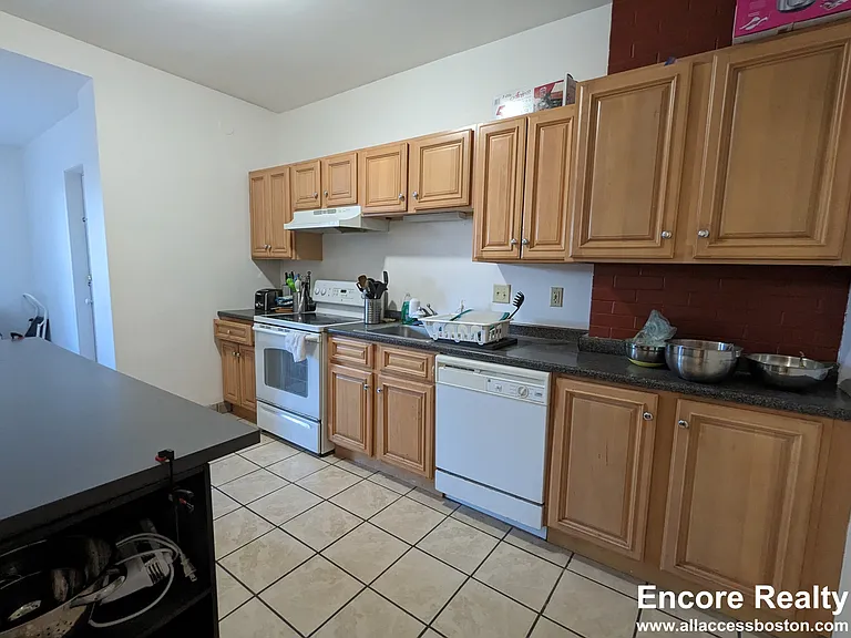 37 Egremont Rd #14 — Photo 7