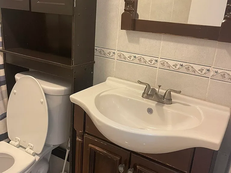1534 Royal Forest Ct — Photo 23