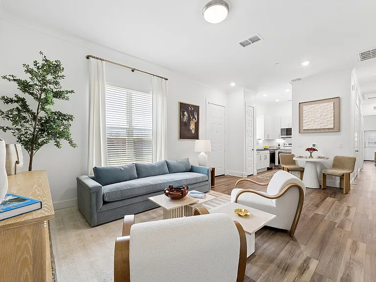 Luxe of Denton — Photo 23