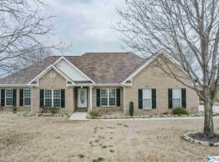 608 McCollum Rd, Meridianville, AL 35759