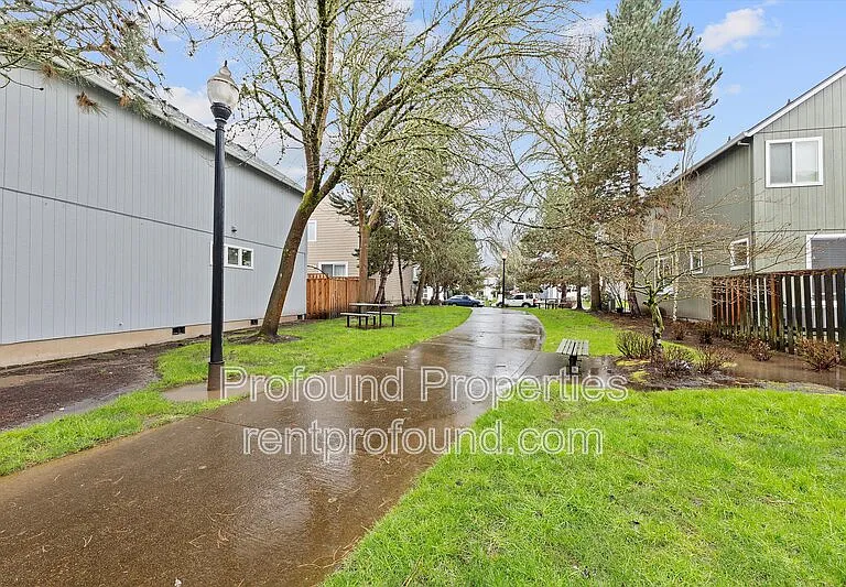17634 SW September Ln — Photo 36