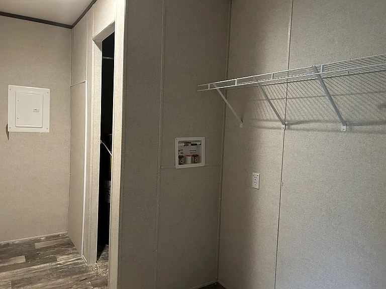 2801 S Stone Rd #91 — Photo 5