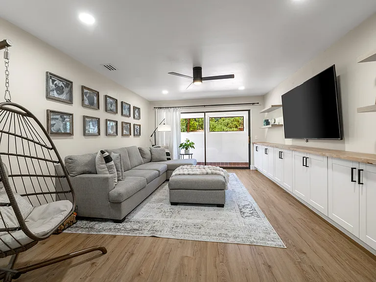 20 Shadow Rock Dr — Photo 18