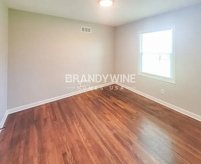 1822 Dearing Rd — Photo 11
