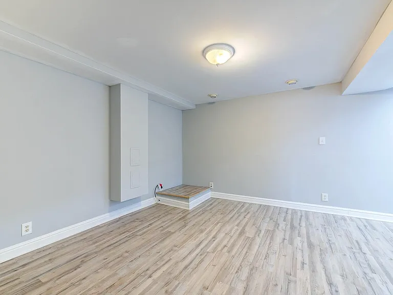 9708 Margo Ann Ln — Photo 18