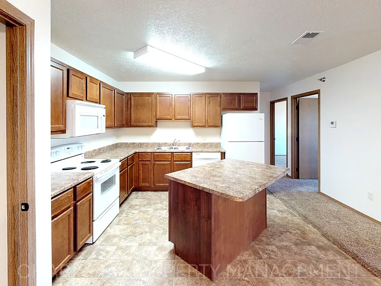Gaspar Apartments — Photo 23