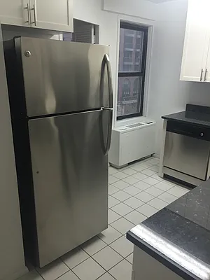 Rented by City & Suburban | media 21