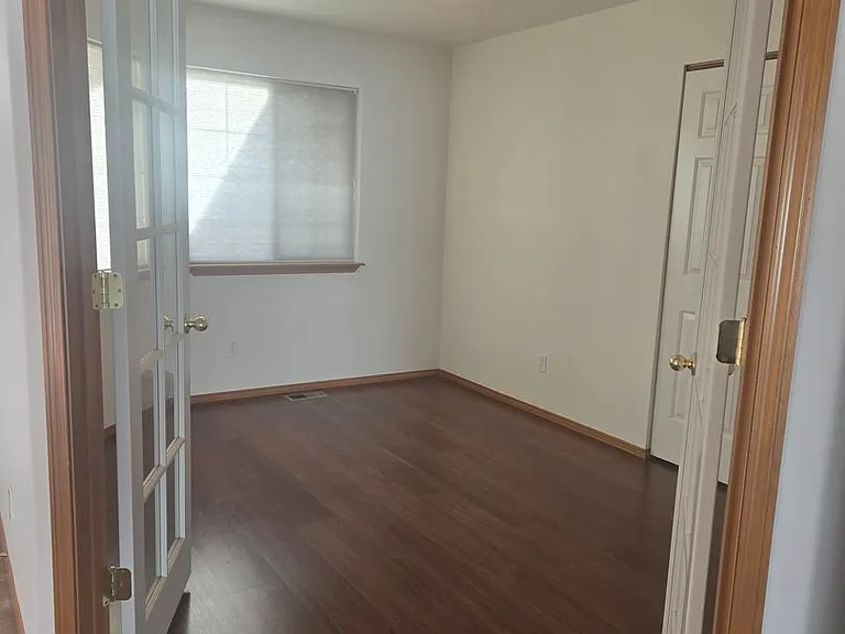 719 E Vintage Ct — Photo 5