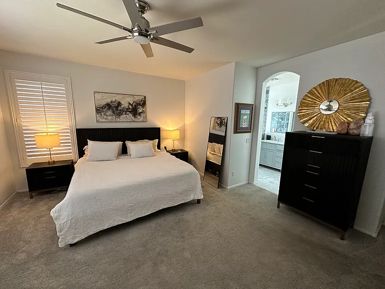 3623 E Linda Ln — Photo 11