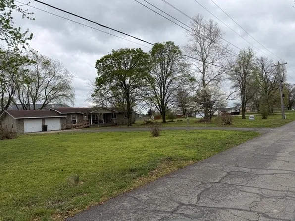 300 S Holmes Ave, Wheaton, MO 64874