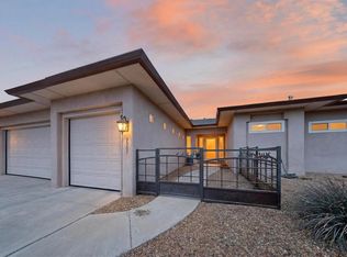 9507 Corona Ave NE, Albuquerque, NM 87122