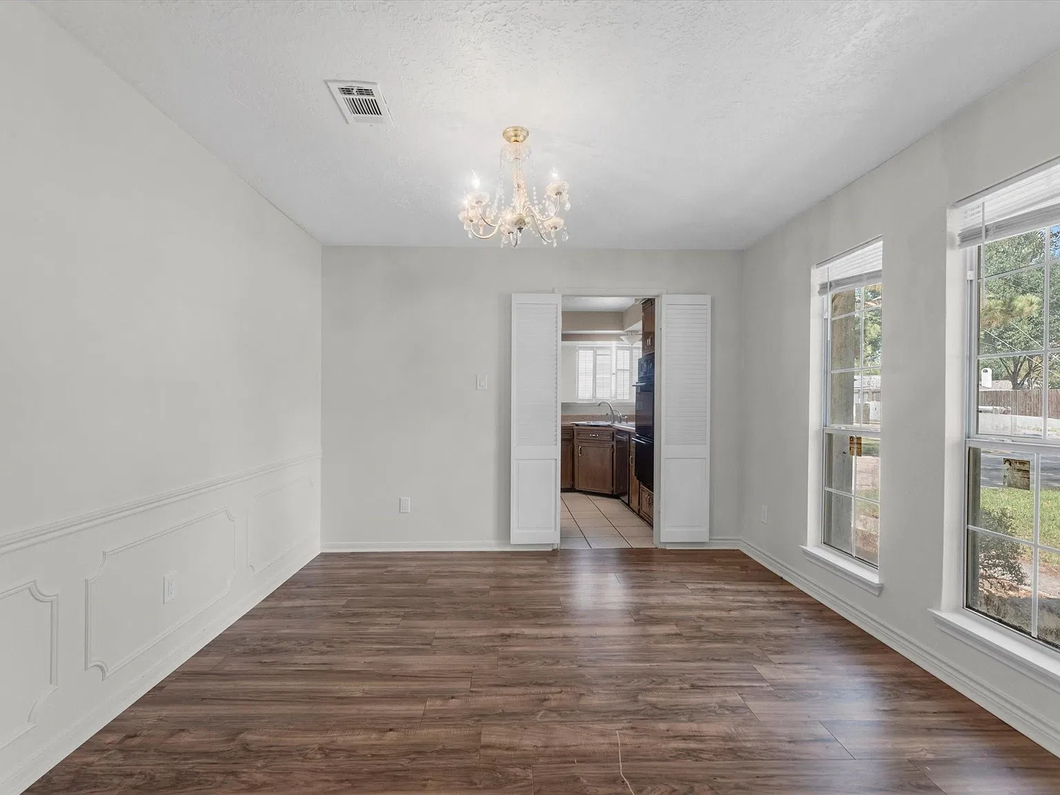 3 bed, 2.0 bath, 1630 sqft, $1,750 — Photo 4