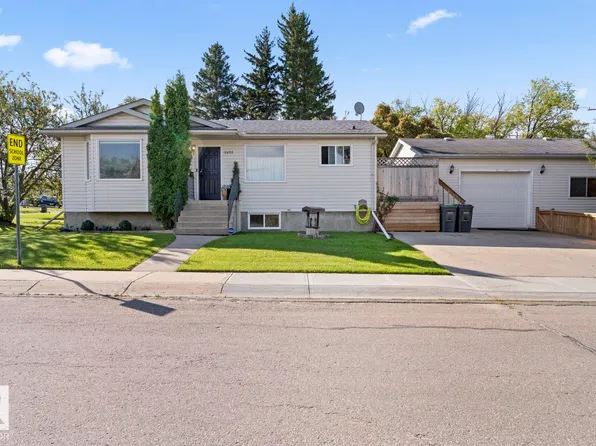1401 9th St, Cold Lake, AB T9M 1J7