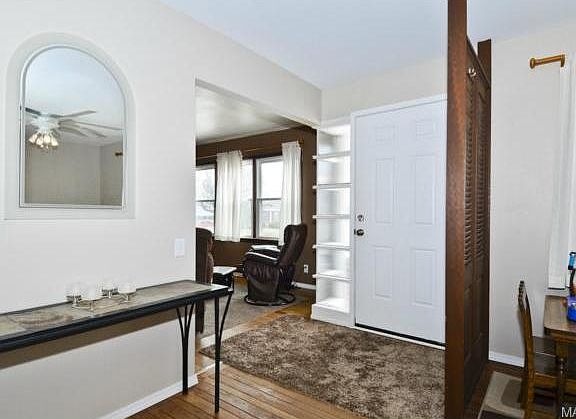 4th image of 215 Bon Aire Dr