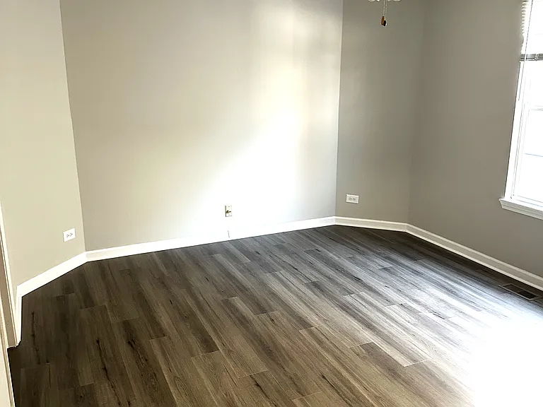 1325 Orleans Dr — Photo 6