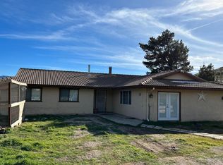 20398 Mountain View Dr, Tehachapi, CA 93561