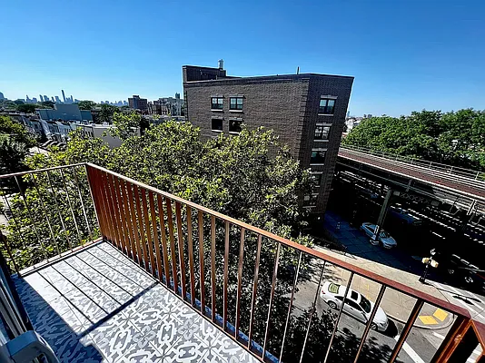 Rented by Compass | media 13