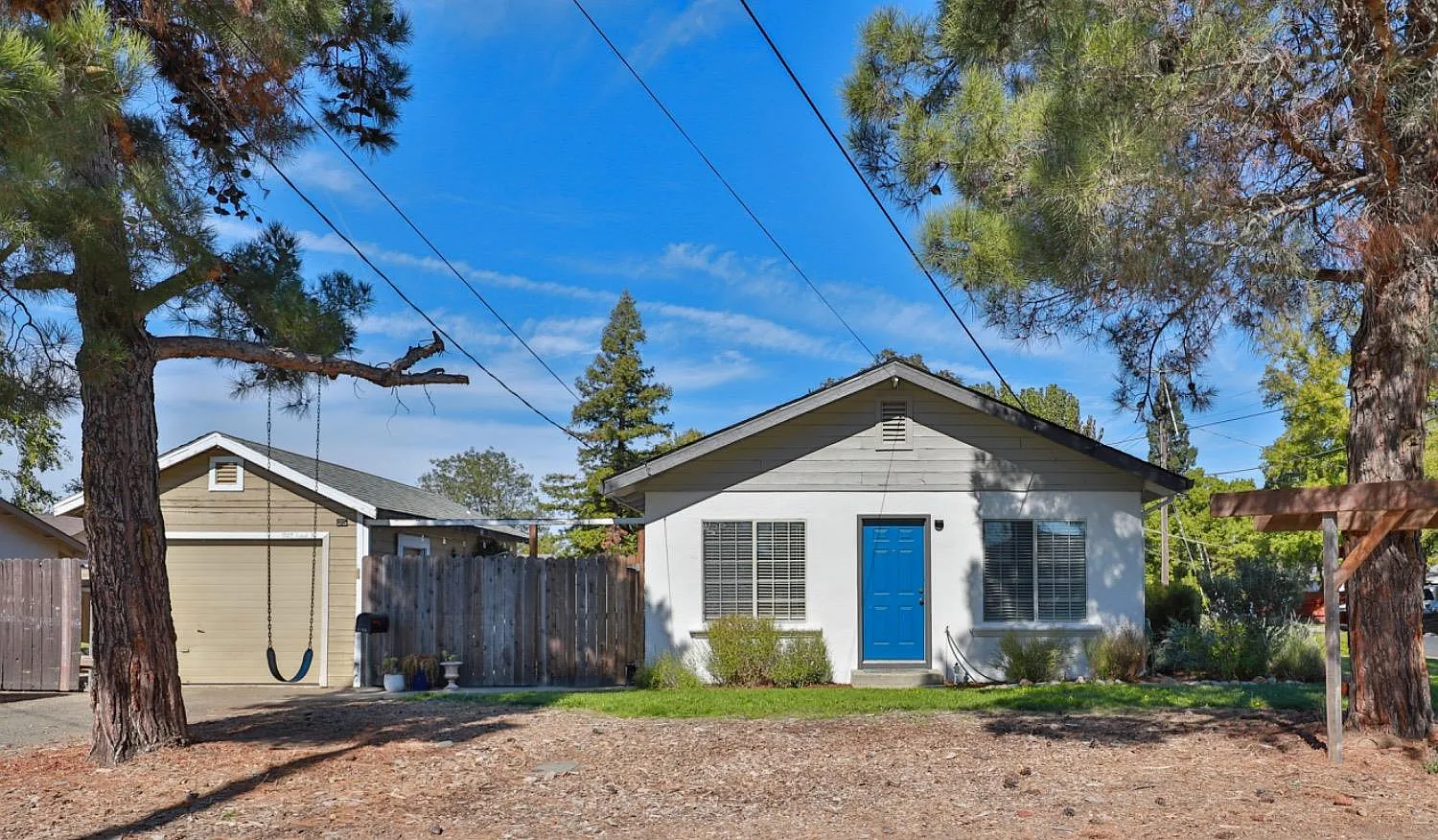 2 bed, $2,450 — Photo 2
