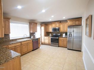 5821 E 9th St, Tucson, AZ 85711