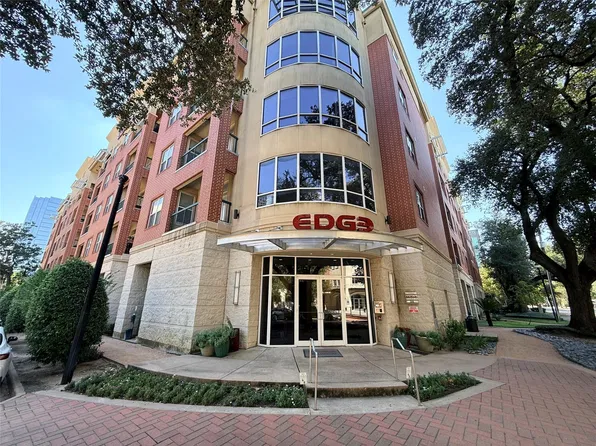 300 Saint Joseph Pkwy APT 412, Houston, TX 77002
