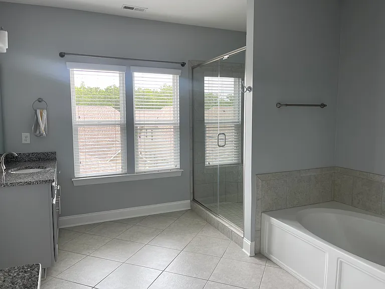 1107 Thessallian Ln — Photo 8