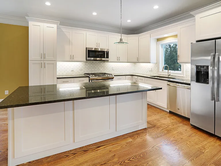 7 Charles Pl — Photo 9